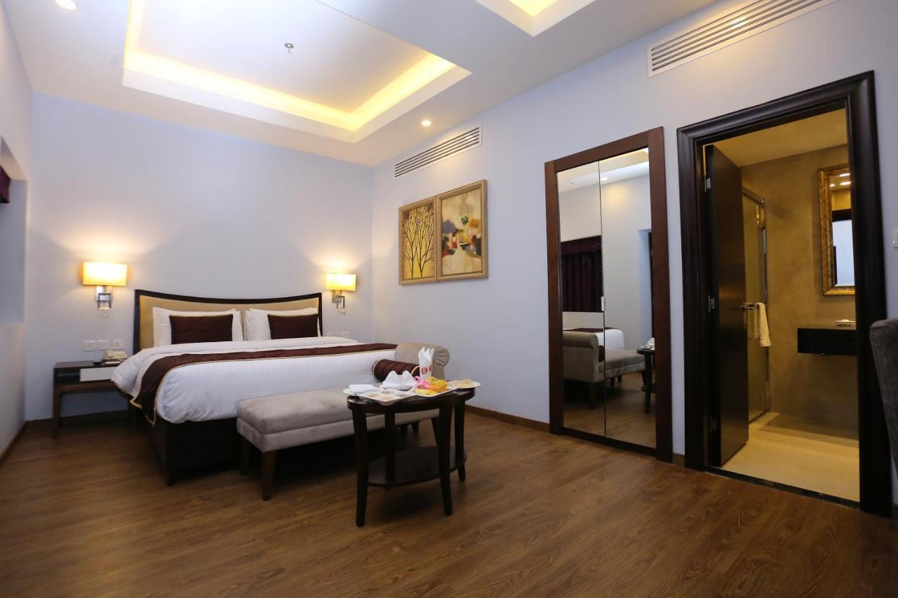 Ramada Plaza By Wyndham Karachi Airport Hotel Dış mekan fotoğraf Deluxe Room